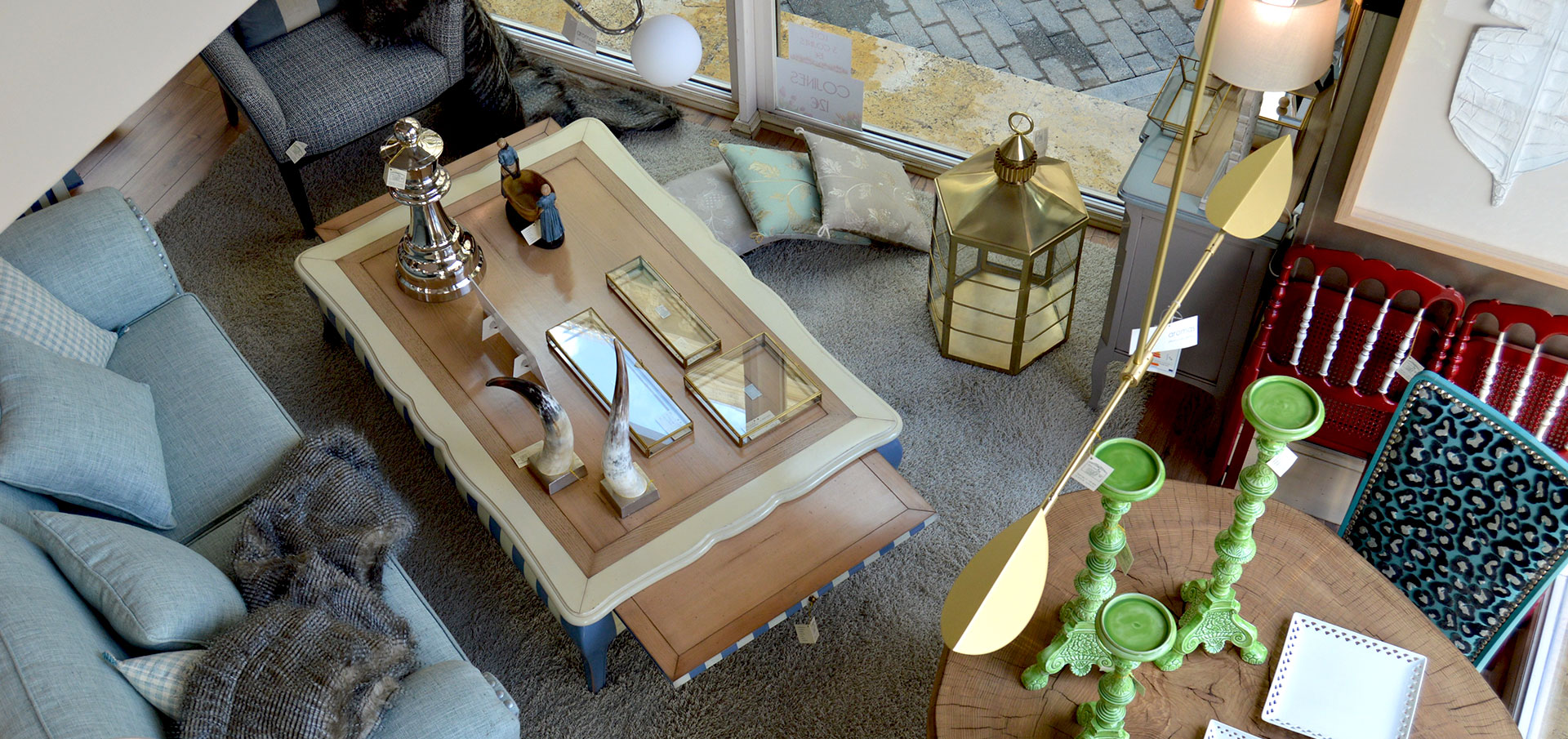 nogal saten, interiorismo y decoración en Huelva